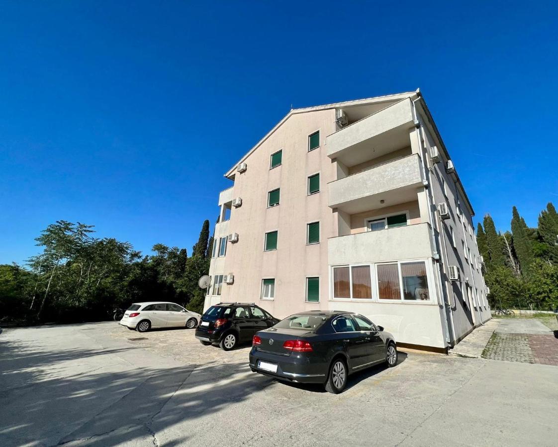 Kaštela Apartment Troisa מראה חיצוני תמונה