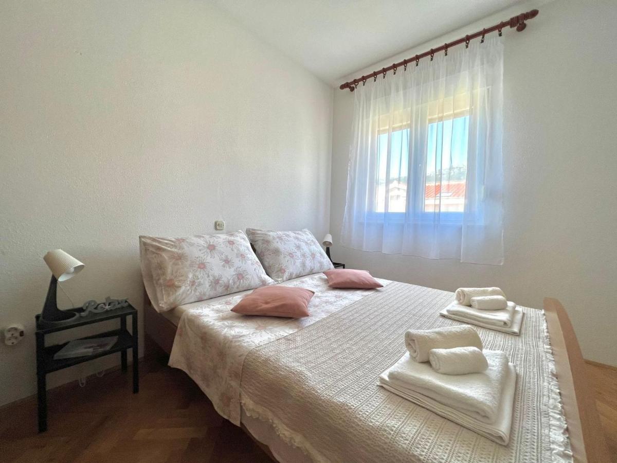 Kaštela Apartment Troisa מראה חיצוני תמונה
